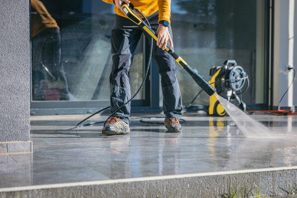 Best Building Exterior Washing  in Ntgomery City, MO